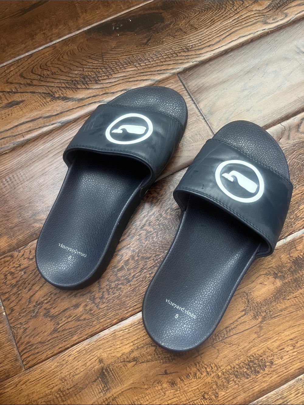 Vineyard Vines Blue Slides with White Whale Logo